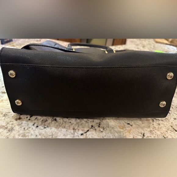 Michael Kors Hamilton Medium Black Saffiano Leather Satchel Bag in EUC - Picture 4 of 11